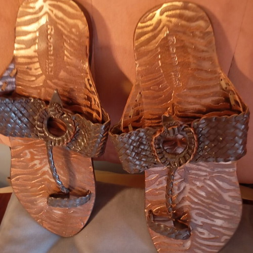 Leather sandals size 38 used, brown