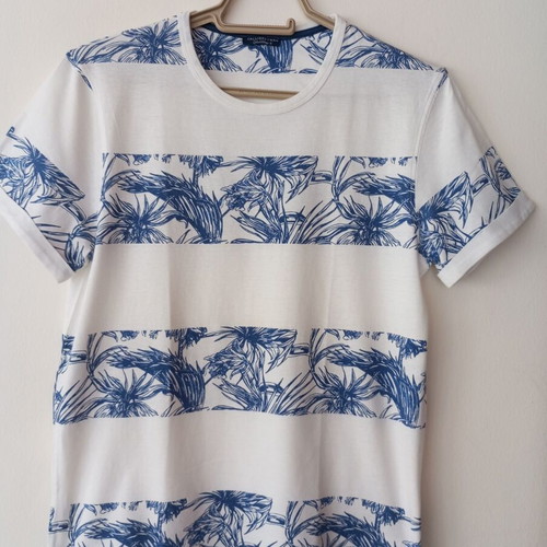 Calliope Man floral print T-shirt, blue and white, size Small