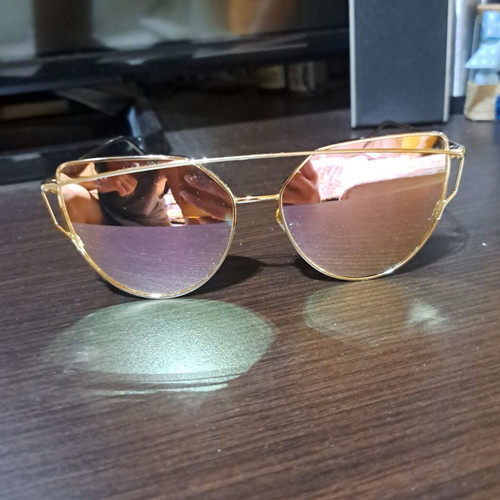 Mirror Sunglasses with Pink Gold Lenses and Gold Metal Frame like new