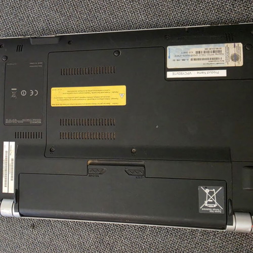 Sony Vaio VPCYB3V1E laptop used, 11.6-inch HD, AMD Dual-Core