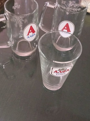 Alpha glasses like new, set of 3