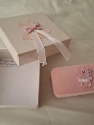 Boxes for children's jewelry like new