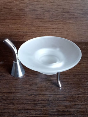 Σαπουνοθήκη επικαθήμενη καινούργια, επιχρωμιομένος ορείχαλκος και γυαλί