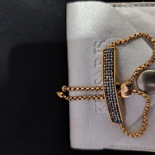 Gouri bracelet with green zircon, used, gold color, 2017