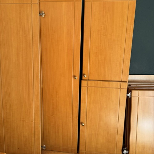 Wardrobe doors like new, wood veneer, color and paint options, 2.7 x 3.3