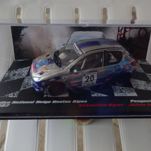 Peugeot 206 Rally Miniature new, metal, about 10cm
