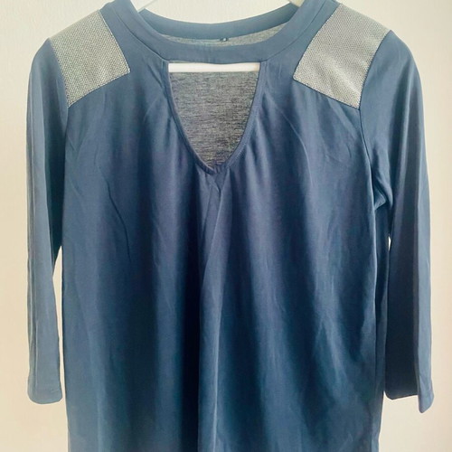 Blue blouse with silver details like new, size M