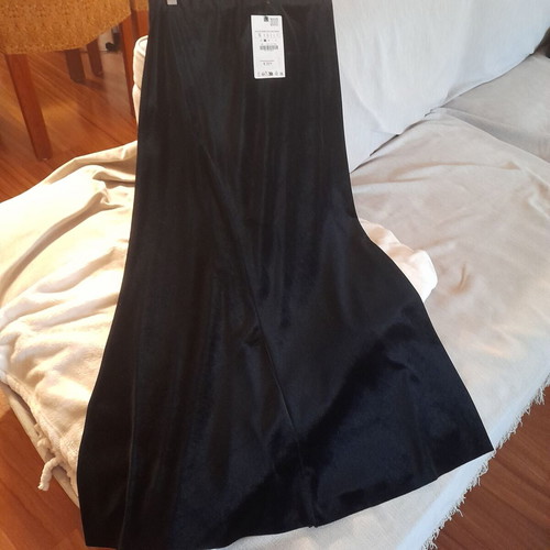 Velvet skirt Zara S size black new