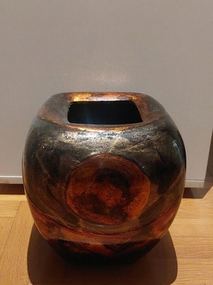 Handmade ceramic decorative vase like new with artistic finish