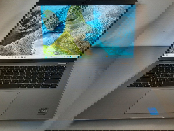 DELL LATITUDE 5420 11thGEN /I5-1145G7/16GB DDR4 /256GB SSD/ 14 monitor fhd /Webcam/win 11 pro