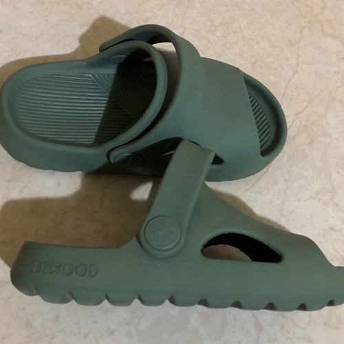 Liewood kids slippers like new, size 25