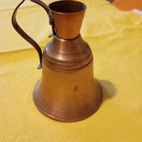Vintage copper wine jug used, small guiumi mastrapas