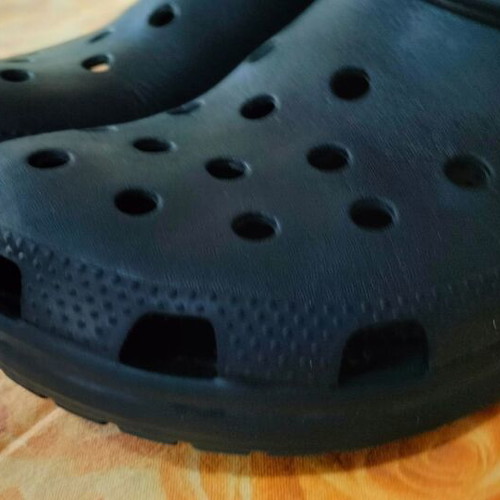 Crocs Classic Clog Navy size M8 W10 EU 41-42 like new