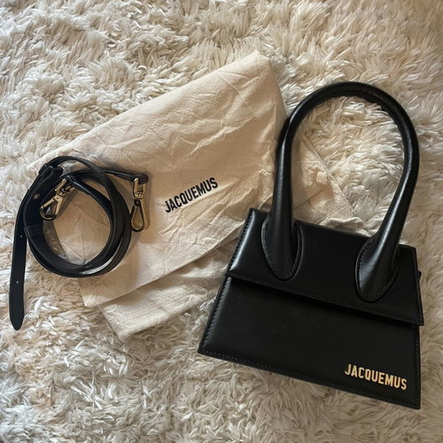 Jacquemus bag like new, black