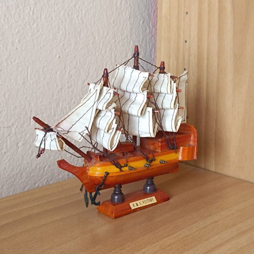 Decorative ship new, small size 15cm x 16cm