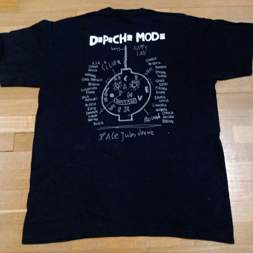 Depeche Mode 2005–06 Touring the Angel Vintage Shirt Size M Like New