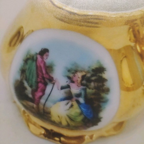 Waldershof Bavaria coffee set 22k gold like new, collectible