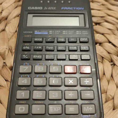 Casio fx-82SX Fraction scientific calculator like new