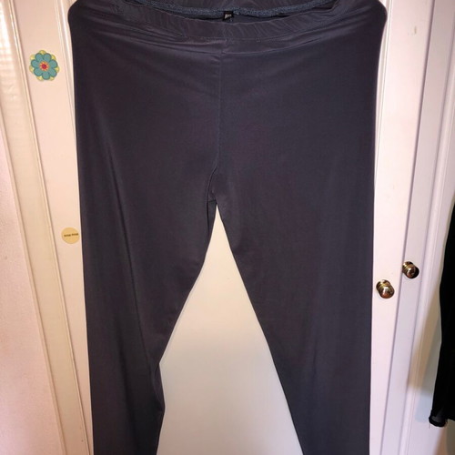Women's gray leggings used, size 40