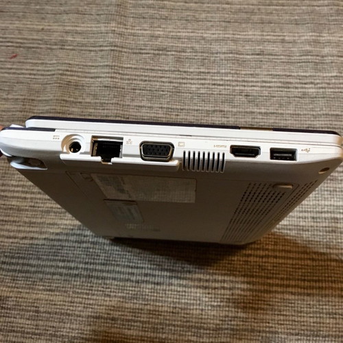 Packard Bell laptop used with Windows 7