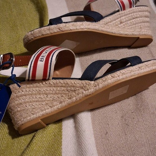 Beverly Hills Polo Club women's platform shoes new, blue with brown strap