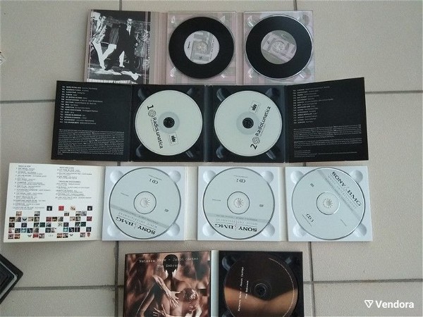  CD 4 kasetines