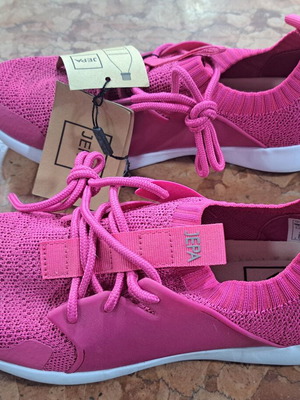 Jepa Women's Athletic Shoes Pink Size 36 New
