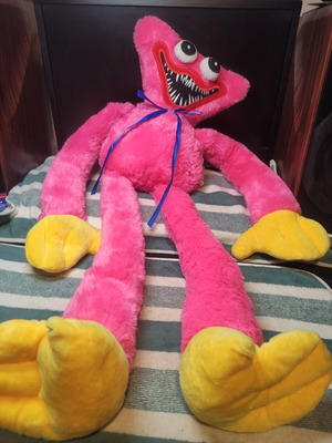 Huggy Wuggy plush toy 70cm used, good condition