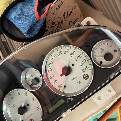 MX5 NB1 speedometer used white