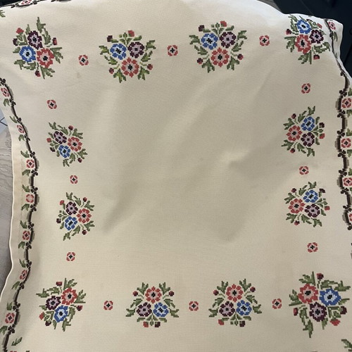 Handmade tablecloth used, 73x78 cm