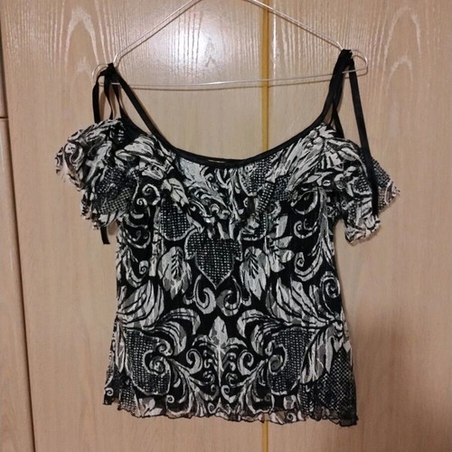 Lace pleated blouse with rhinestones, like new, size L, black and white
