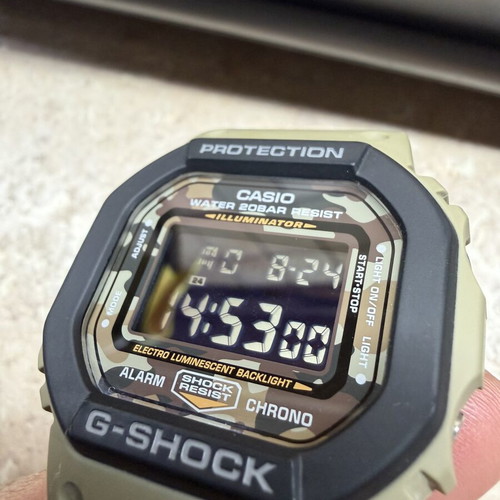 Casio G-SHOCK DW-5610SUS watch