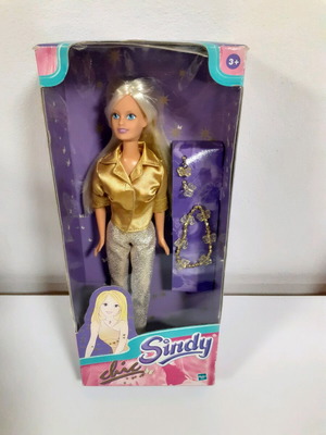 SINDY CHIC (Hasbro) sealed new