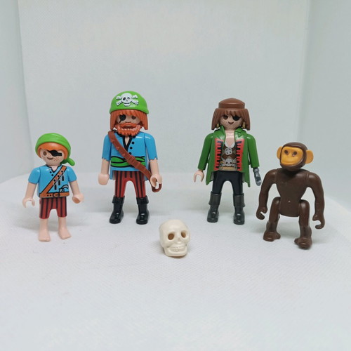Playmobil pirates like new