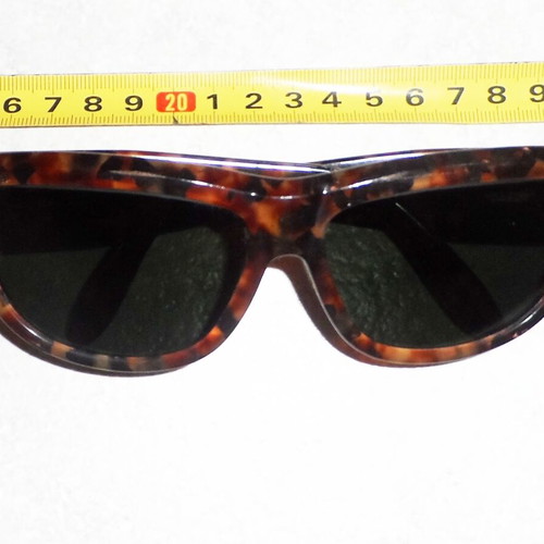Ray-Ban vintage sunglasses used, frame France Onyx B&L