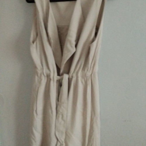 Massimo Dutti sleeveless long cardigan with belt size XL like new beige