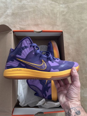 Nike Lunar Hypergamer μπασκετικά παπούτσια σε μωβ παραλλαγή, μέγεθος 45