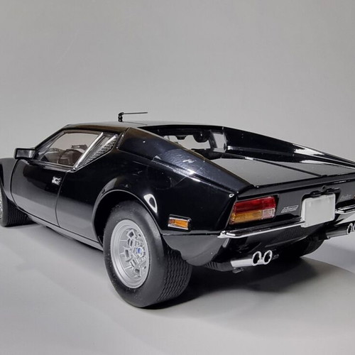 Kyosho De Tomaso Pantera L Metal Model Scale 1:18 New