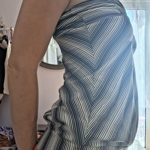 Bershka top black and white stripes S/M