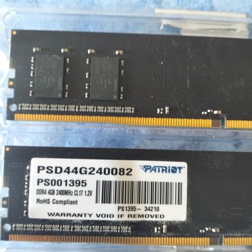 Patriot 4GB DDR4 RAM PC4-19200 2400MHz like new
