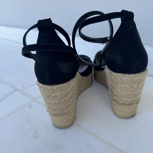 Black Suede Espadrille Wedges size 39 like new