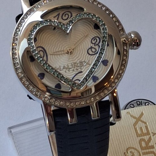 Haurex Italy Glamourline quartz watch like new with leather strap