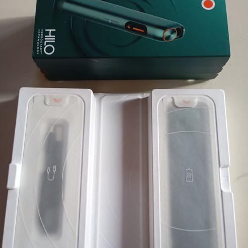 Glo HILO sealed new tobacco heating device cypress green