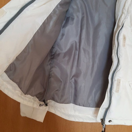 Vintage women's snow jacket medium like new, white and gray
