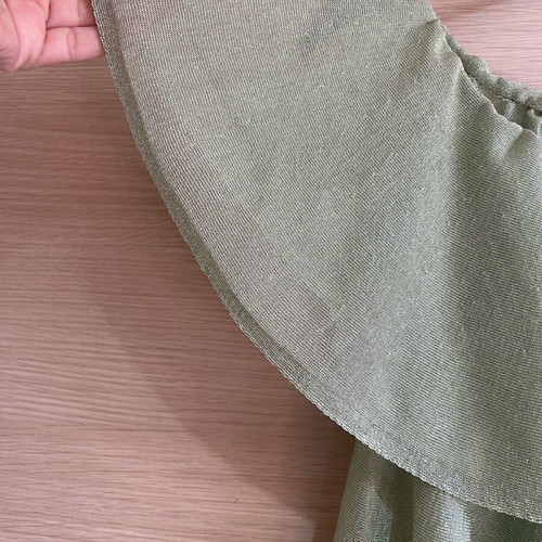 Zara shiny blouse like new, size M