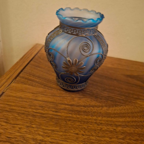 Filigree blue vintage 50s vase like new
