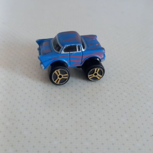Micro Machines vintage toy car like new