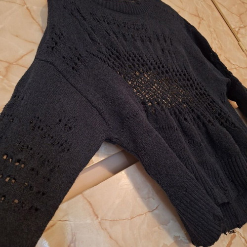 Zara knitted sweater like new with hole design