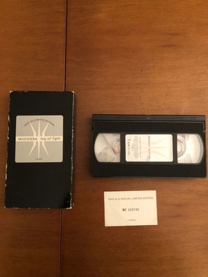 Madonna Ray of Light VHS μεταχειρισμένο, Special Limited Edition 1998