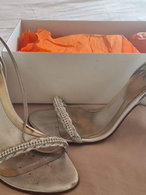 Silver sandals with strap and rhinestones used, size 39, 10cm heel